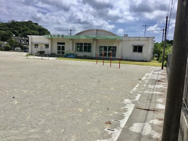学童にこり～